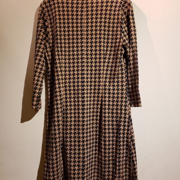 New York & Company Brown Houndtooth Dresses  - Picture 10 of 13